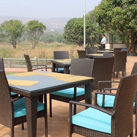 Mango Leaf Lake Resort Malkhed المظهر الخارجي الصورة