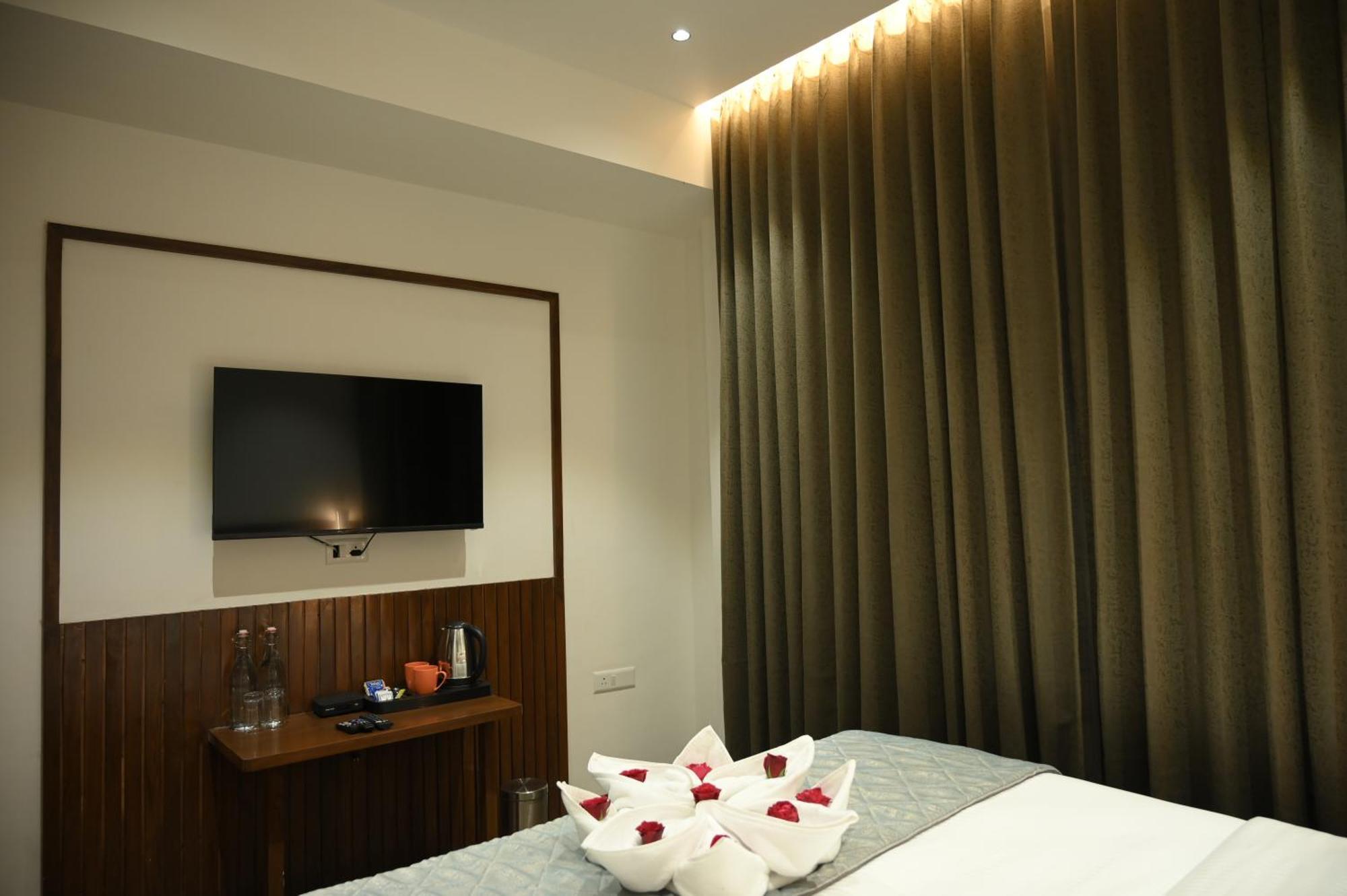 Mango Leaf Lake Resort Malkhed المظهر الخارجي الصورة
