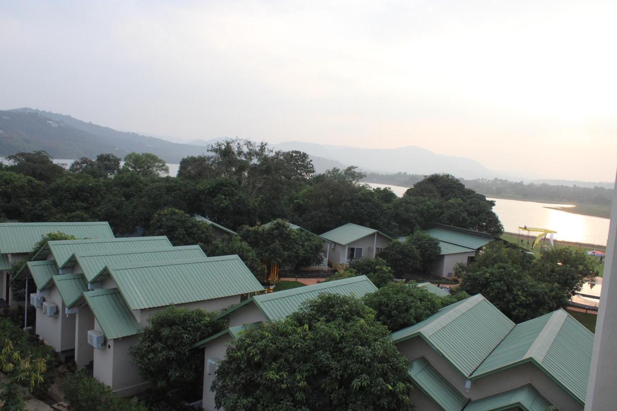 Mango Leaf Lake Resort Malkhed المظهر الخارجي الصورة